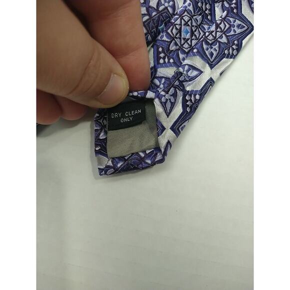 Roland S. Martin Purple Grey Geometric Designed Regular Sized Tie - Picture 4 of 10